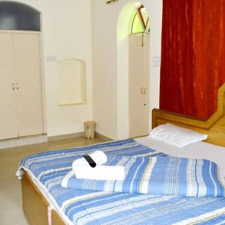 Hotel Bhajgovindam Haridwār Kamer foto