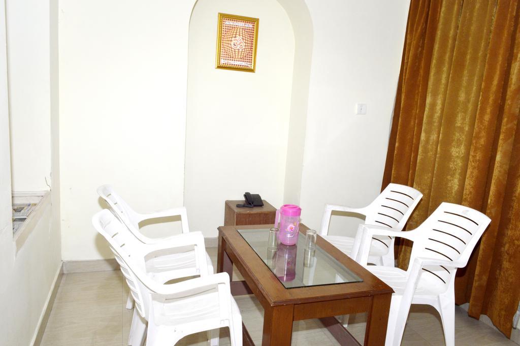 Hotel Bhajgovindam Haridwār Buitenkant foto