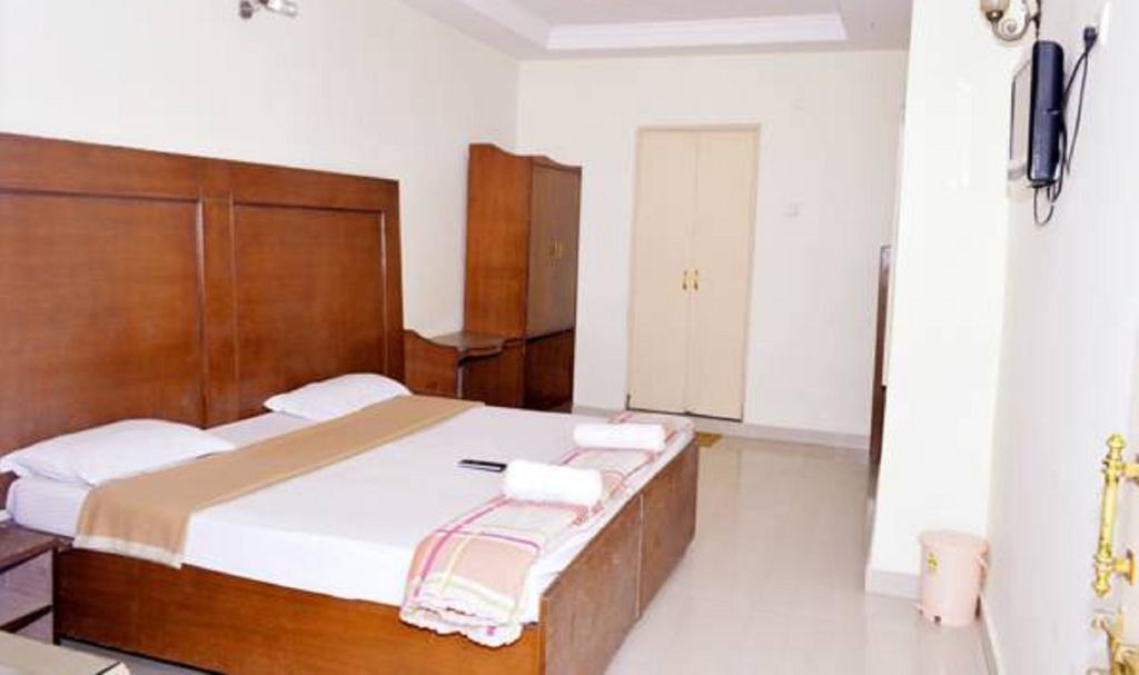 Hotel Bhajgovindam Haridwār Kamer foto
